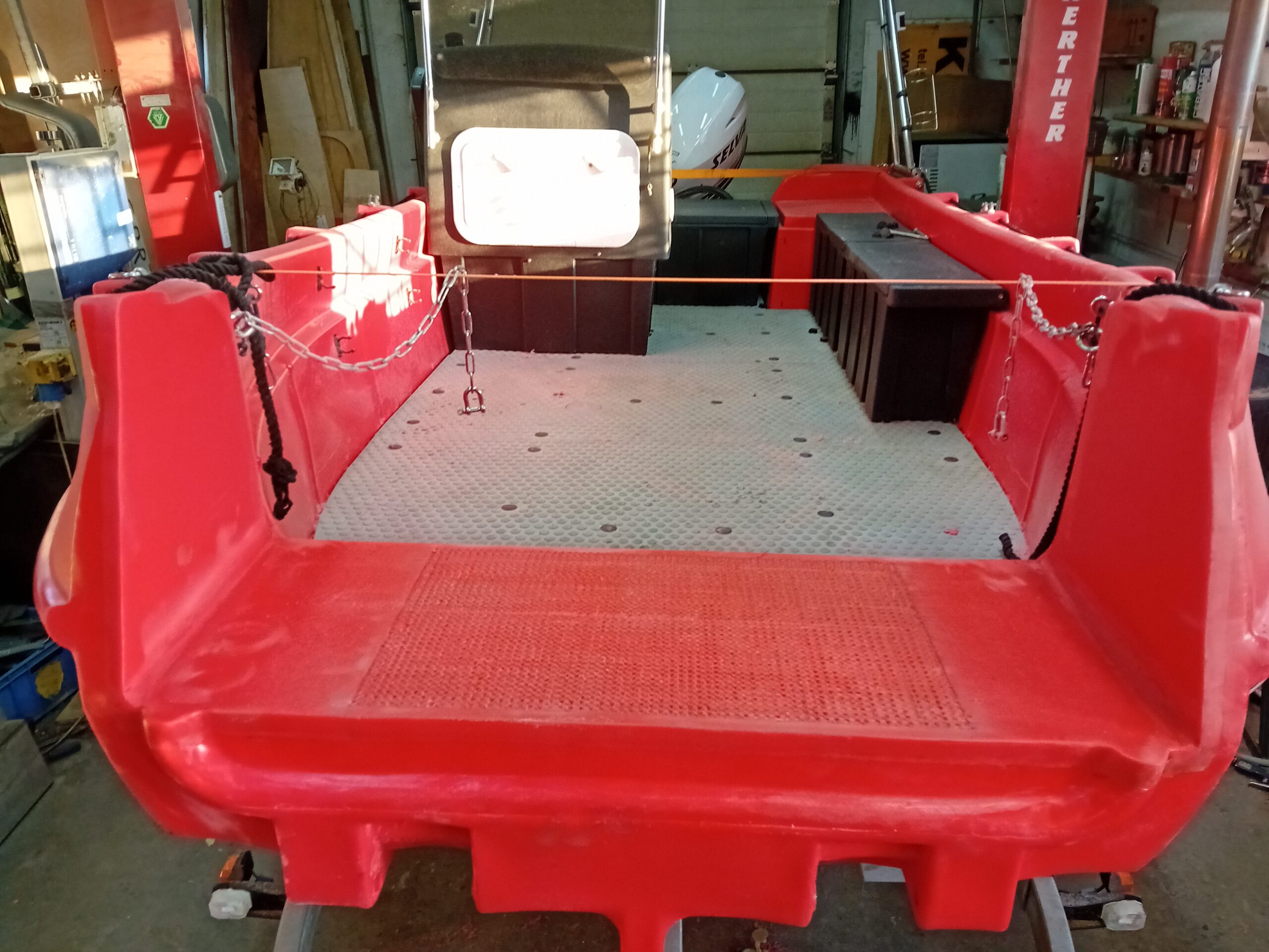 Usługi szkutnicze Serwis Naprawy i Zabudowy